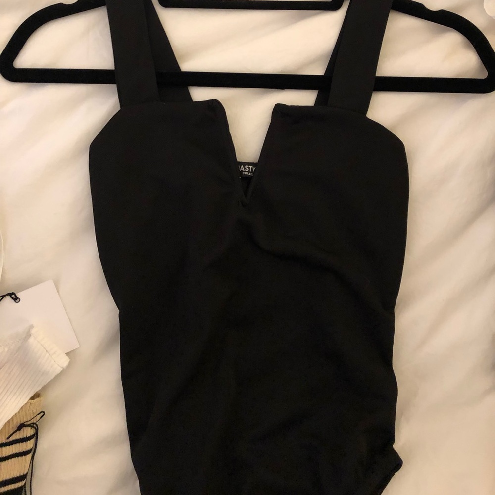 Can’t V Stopped Crepe Bodysuit